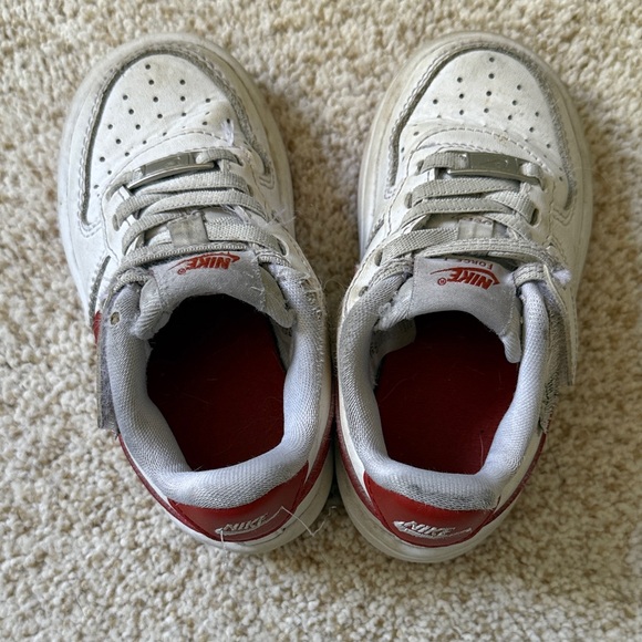 Nike Kids White and Red Sneakers - Picture 3 of 7